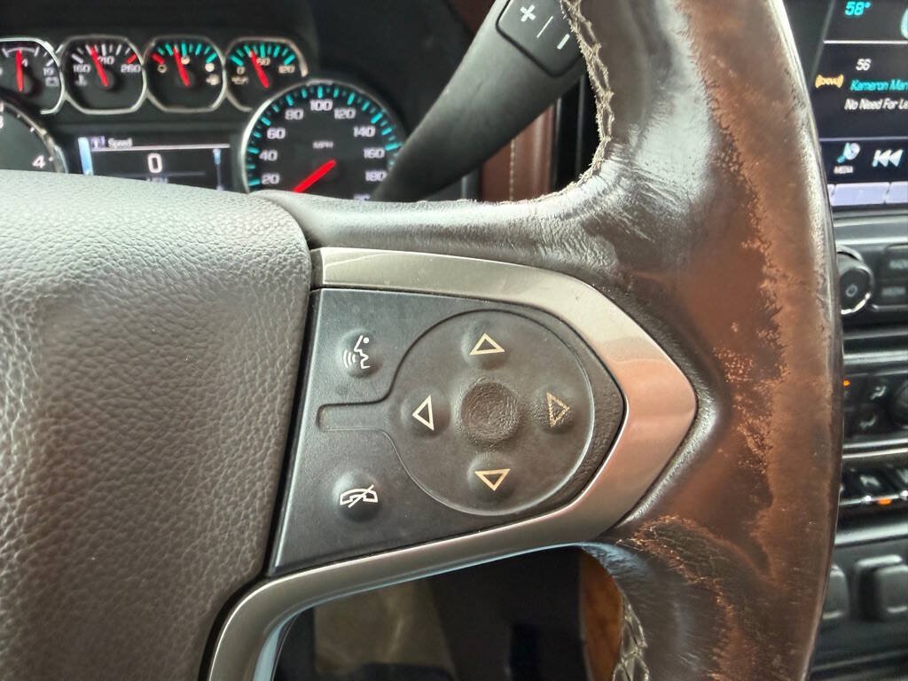 Used 2016 Chevrolet Silverado 2500 High Country w/ High Country Premium Package AWD/4WD image 19