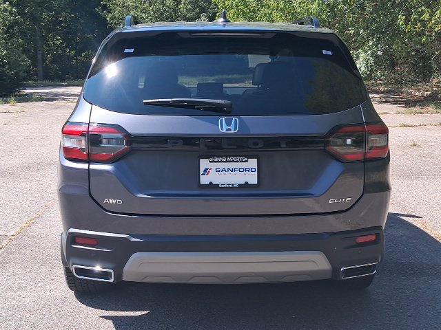Used 2024 Honda Pilot Elite image 4