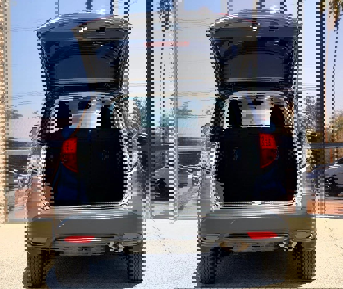 Used 2016 Honda HR-V LX image 15