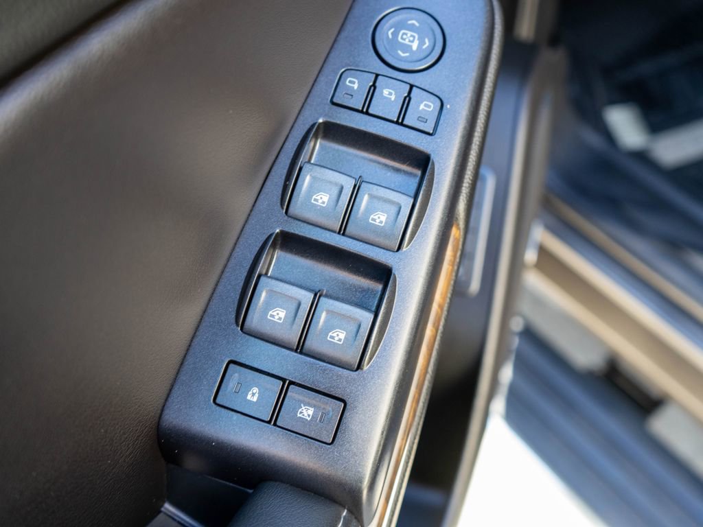Used 2019 GMC Yukon XL Denali w/ Denali Ultimate Package AWD/4WD image 21