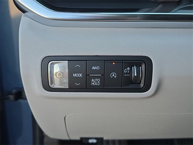 New 2026 GMC Terrain Denali w/ LPO, Floor Liner Package image 23