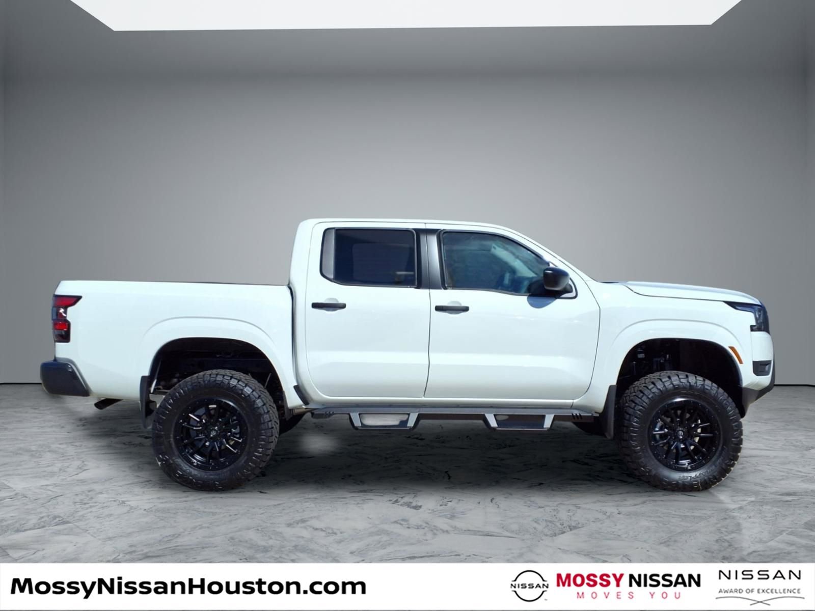 New 2026 Nissan Frontier S w/ S Utility Package AWD/4WD image 7