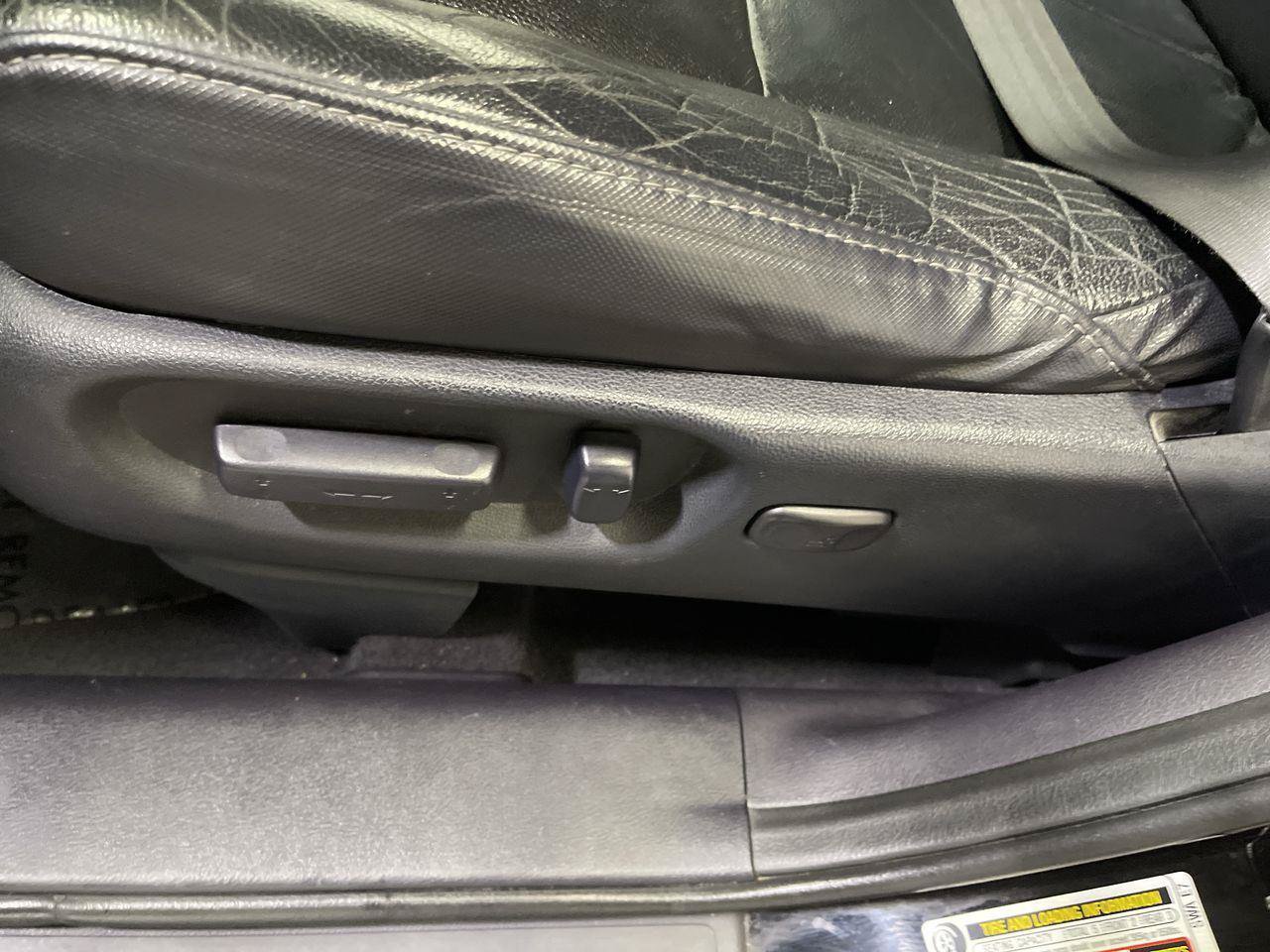 Used 2010 Honda CR-V EX-L image 12