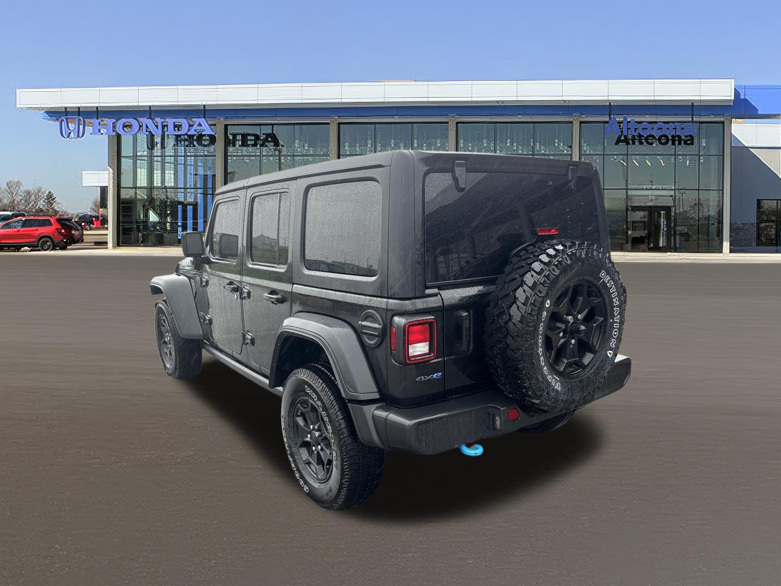 Used 2023 Jeep Wrangler Unlimited w/ Cold Weather Group AWD/4WD image 3