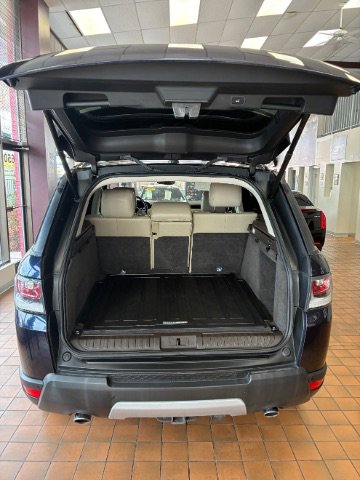 Used 2017 Land Rover Range Rover Sport HSE image 13