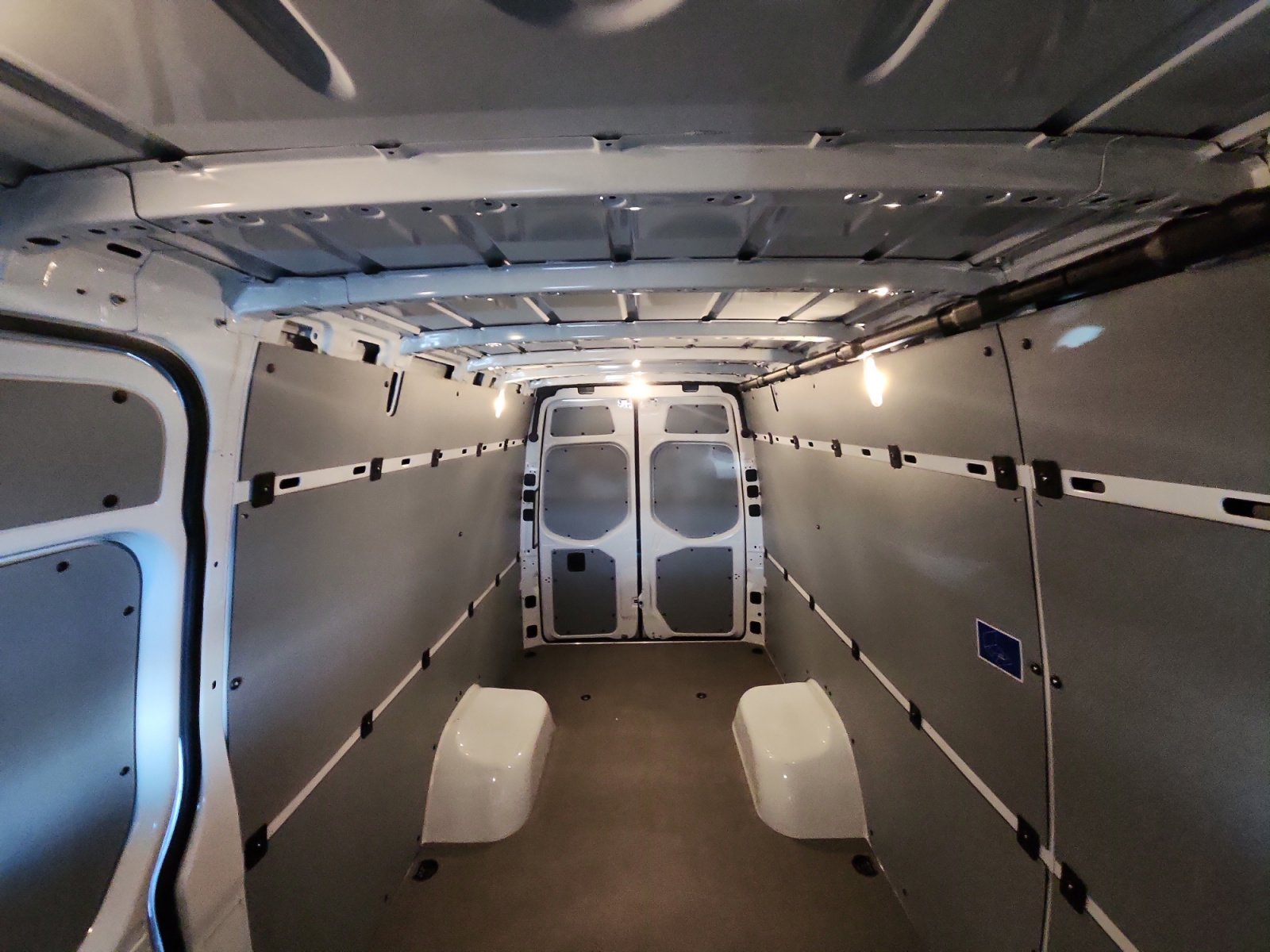 Used 2024 Mercedes-Benz Sprinter 3500 w/ Parking Package image 34