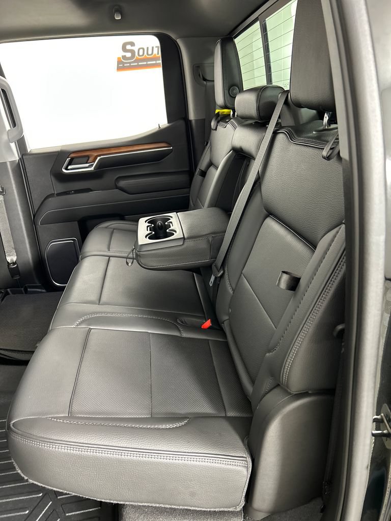 Used 2022 GMC Sierra 1500 Denali AWD/4WD image 18