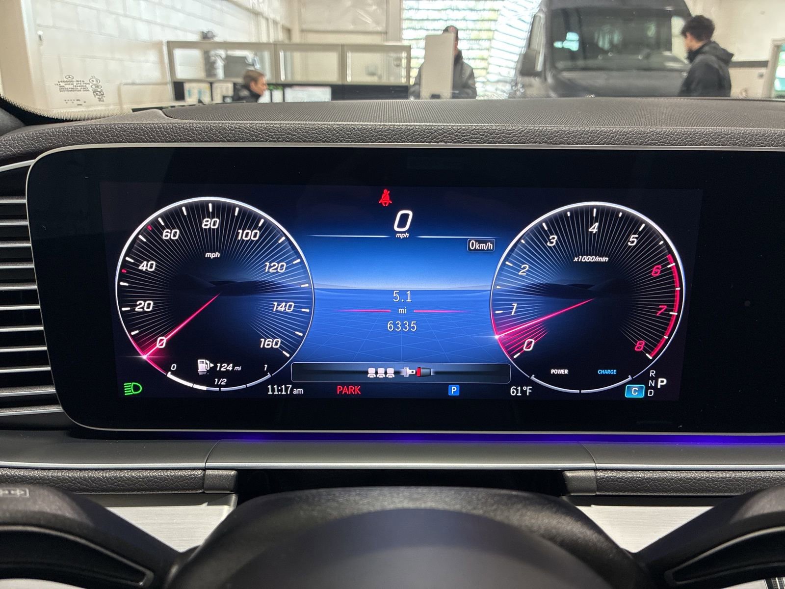 Used 2025 Mercedes-Benz GLE 450 4MATIC w/ AMG Line Exterior image 20