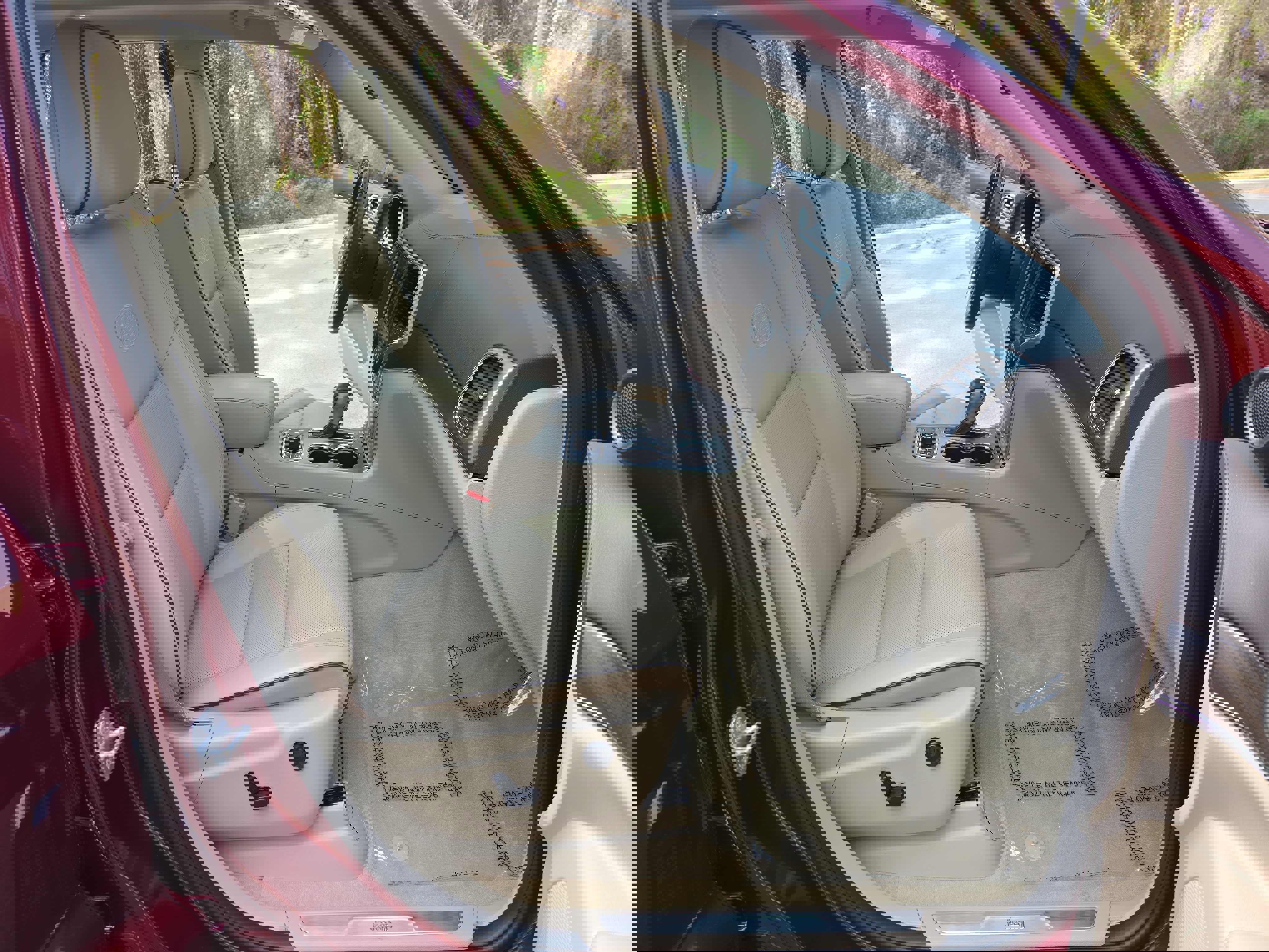 Used 2018 Jeep Grand Cherokee Overland image 10