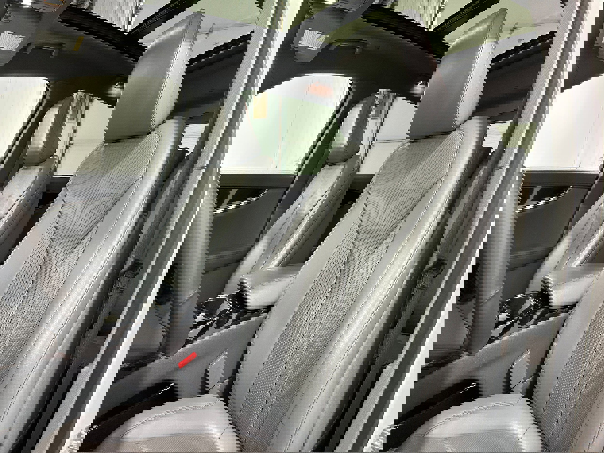 Used 2022 Lincoln Nautilus Reserve image 23