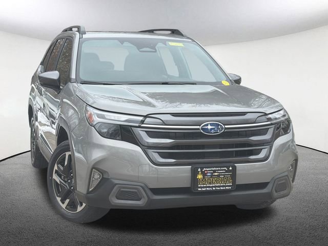 Used 2025 Subaru Forester Limited image 3