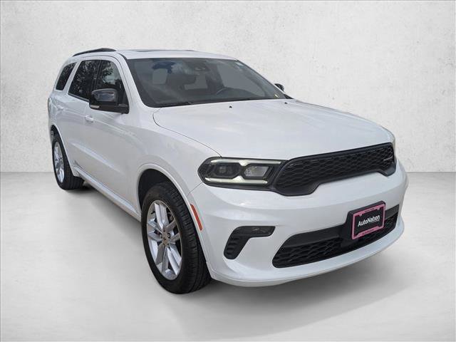 Used 2023 Dodge Durango GT image 3