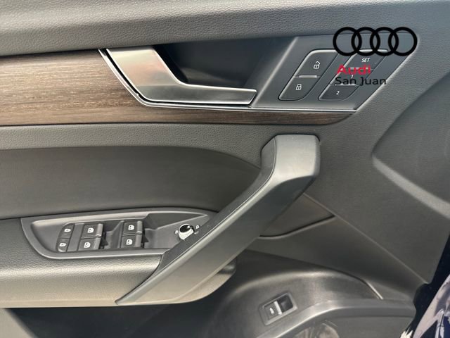 Used 2023 Audi Q5 2.0T Premium w/ Convenience Package image 30