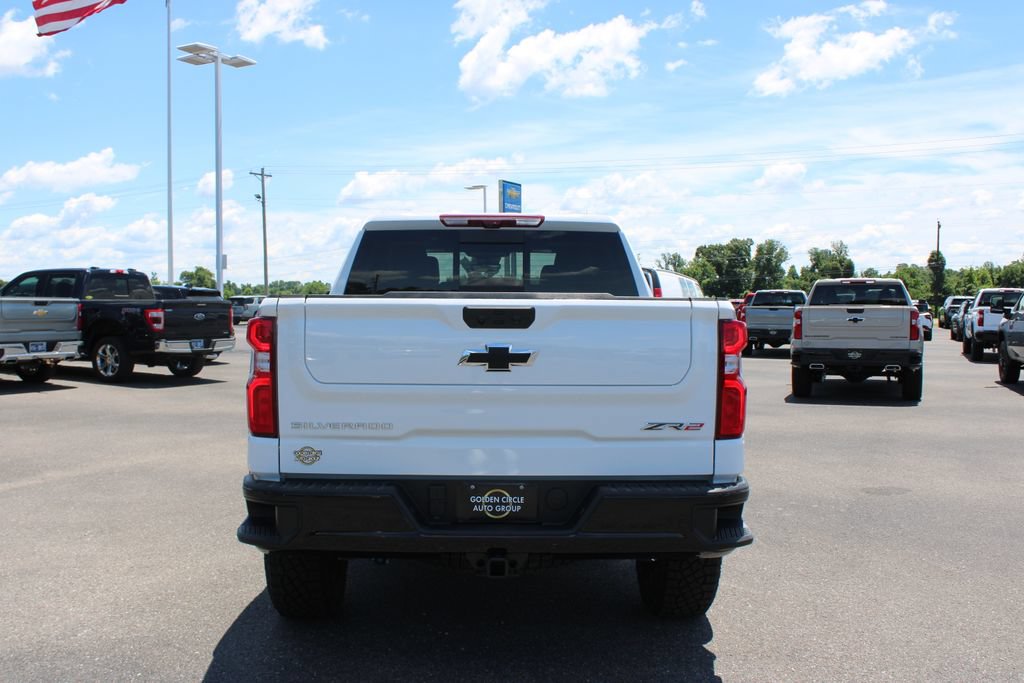 New 2026 Chevrolet Silverado 1500 ZR2 AWD/4WD image 8