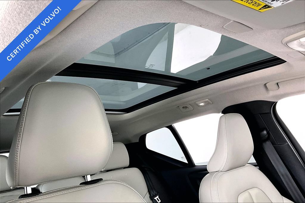 Certified 2024 Volvo XC40 B5 Plus w/ Protection Package Premier AWD/4WD image 20