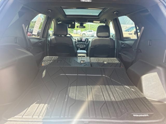 Used 2022 Chevrolet Equinox RS w/ RS Leather Package AWD/4WD image 37