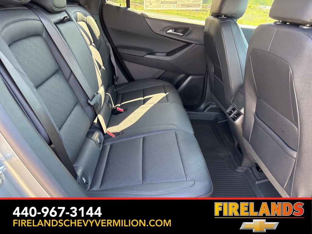 New 2026 Chevrolet Equinox LT w/ Convenience Package II FWD image 36