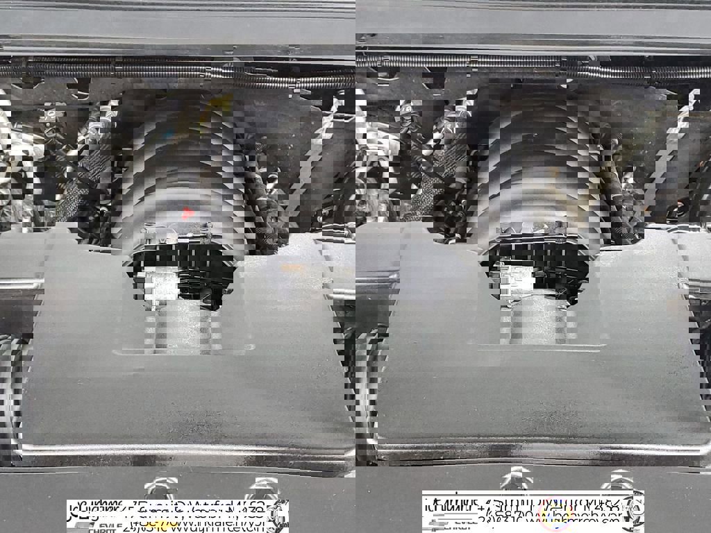 Used 2018 GMC Yukon XL SLT image 31