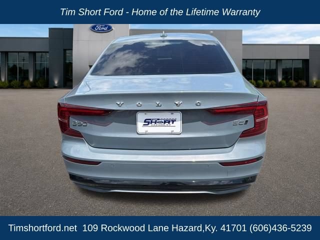Used 2024 Volvo S60 B5 Plus AWD/4WD image 6