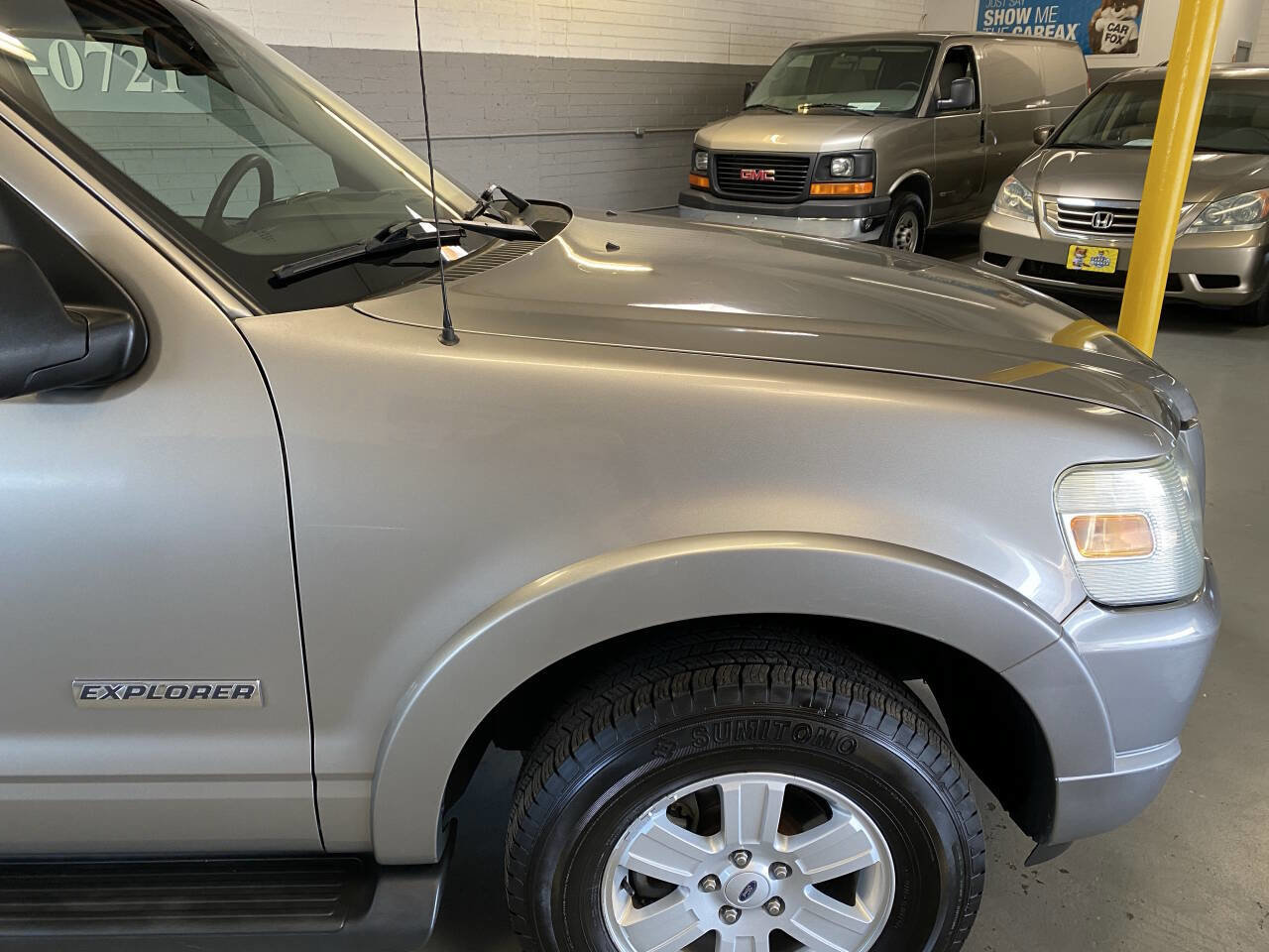 Used 2008 Ford Explorer XLT image 19