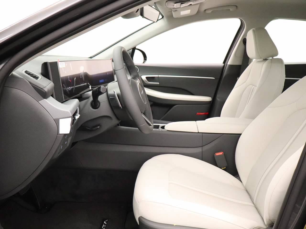 New 2026 Hyundai Sonata SEL FWD image 14