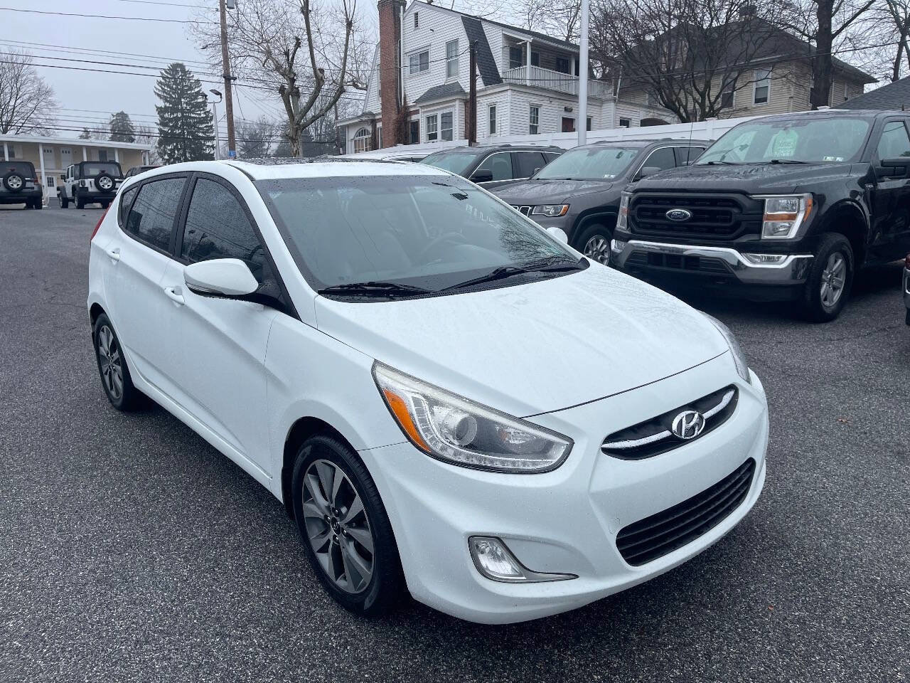 Used 2015 Hyundai Accent Sport w/ Option Group 04 image 8