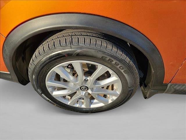 Used 2021 Nissan Rogue Sport SV w/ Technology Package image 9