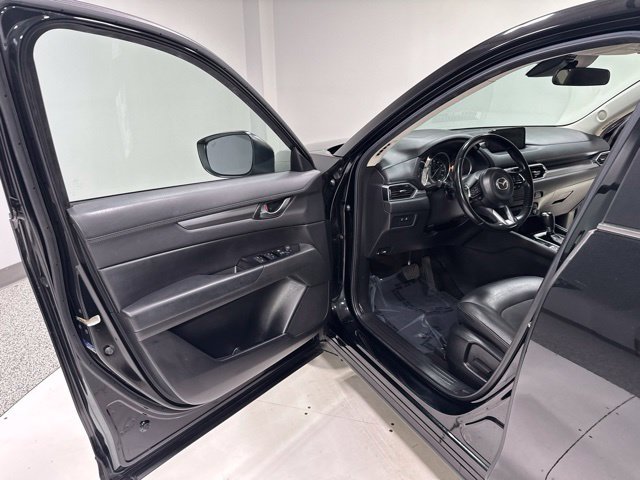 Used 2020 MAZDA CX-5 Touring FWD image 8