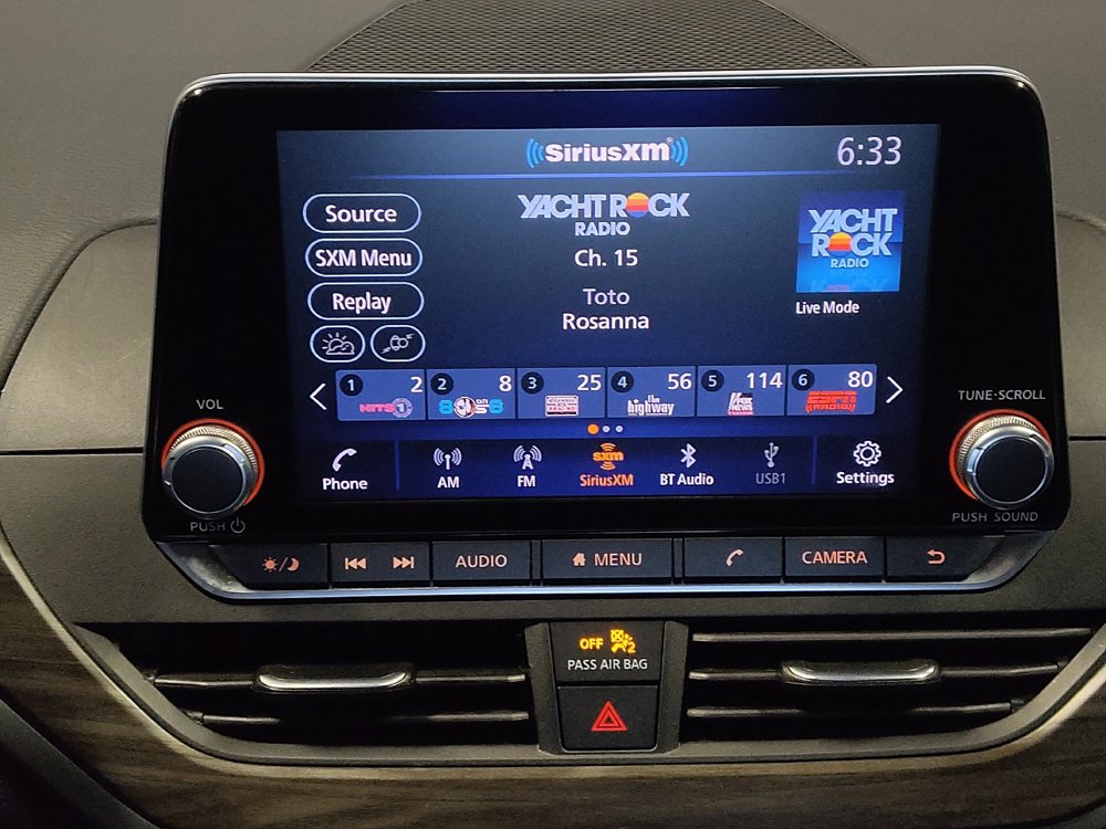 Used 2025 Nissan Altima 2.5 SV AWD/4WD image 25