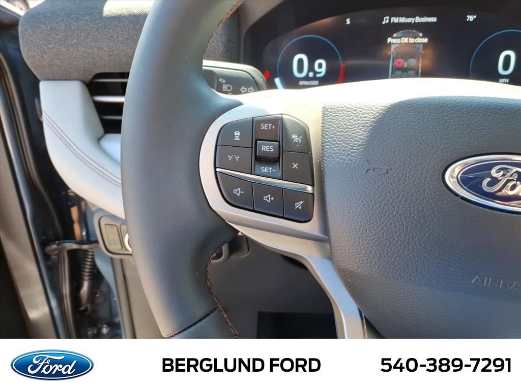 Used 2025 Ford Explorer Active w/ Active Comfort Package image 14
