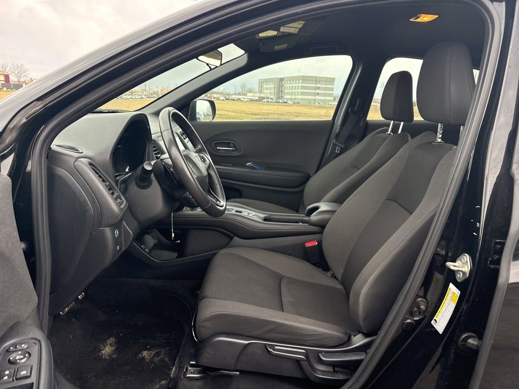 Used 2019 Honda HR-V Sport image 13