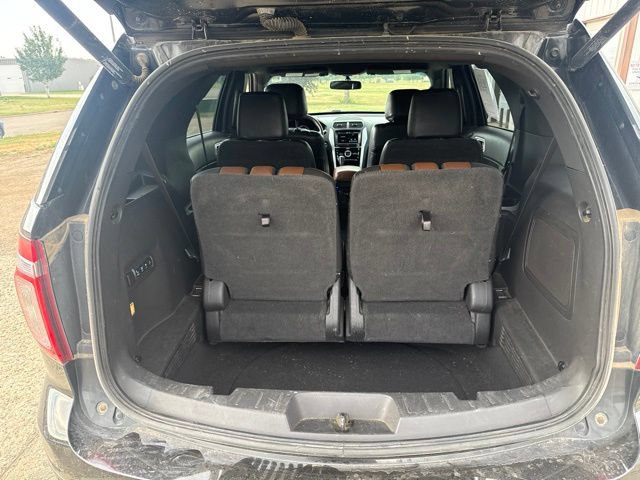 Used 2015 Ford Explorer Limited w/ Equipment Group 301A AWD/4WD image 18