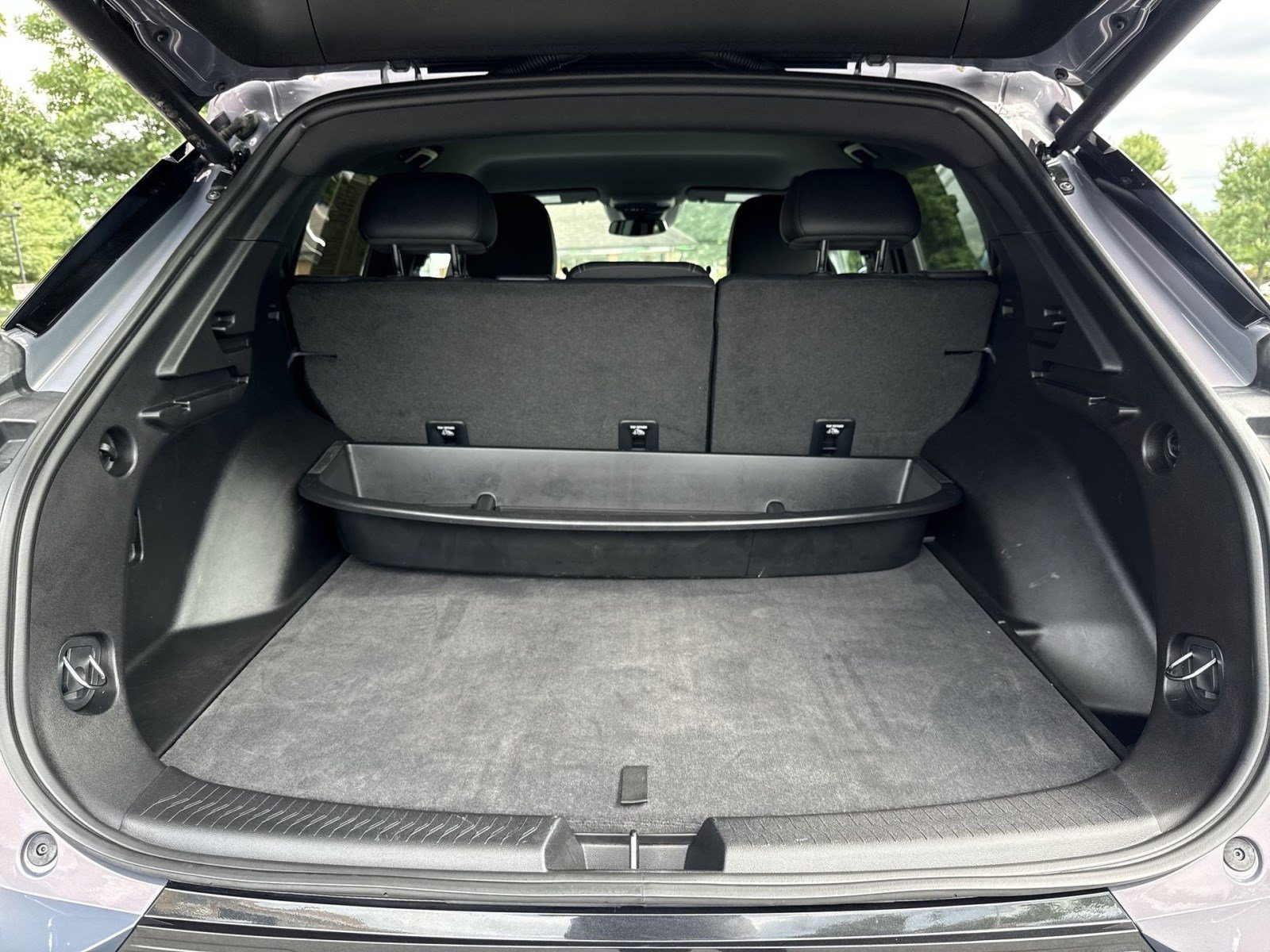 Used 2024 Chevrolet Equinox EV LT w/ LPO, Trailering Package FWD image 24