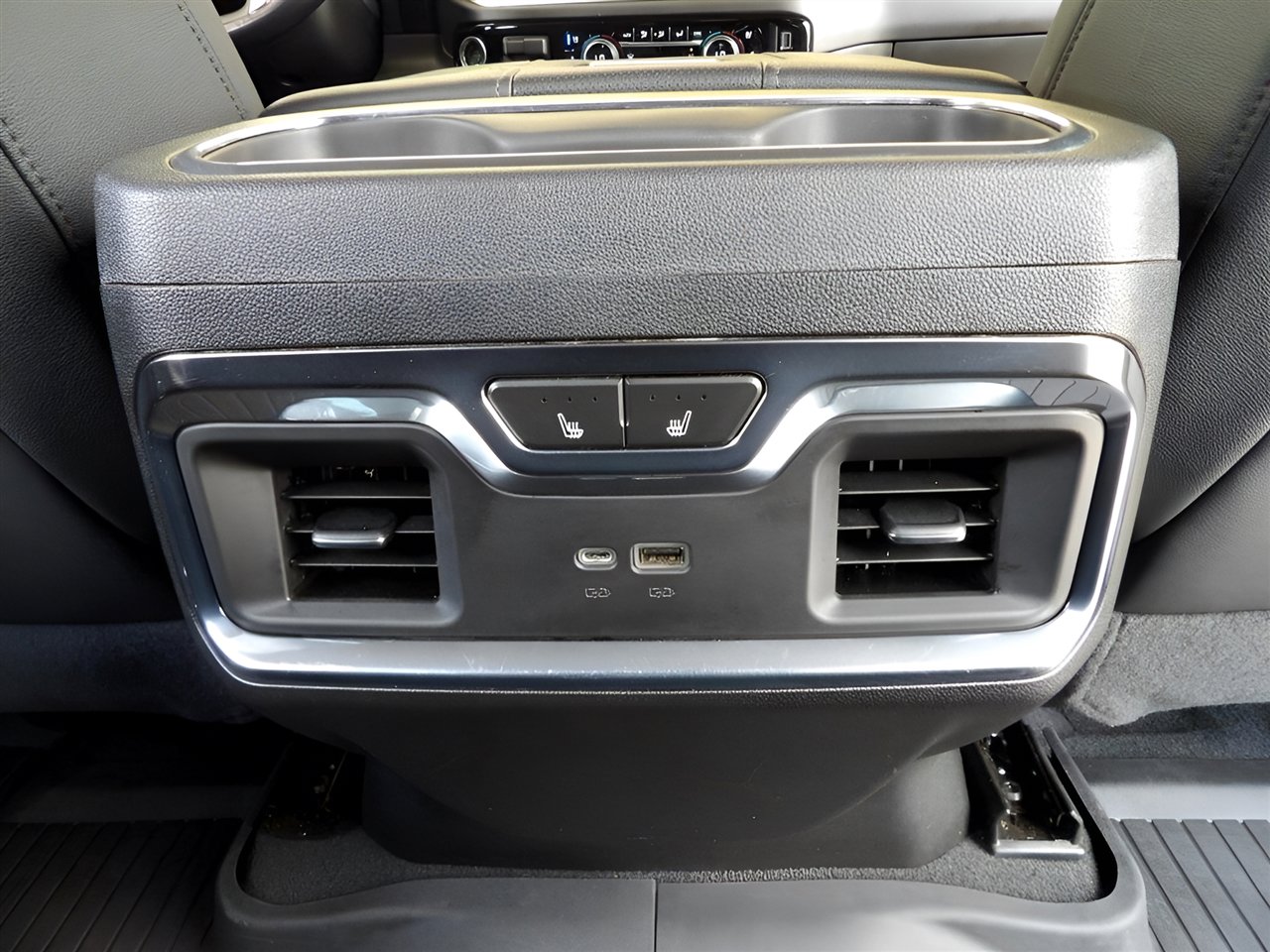 Used 2022 Chevrolet Silverado 1500 LTZ image 29