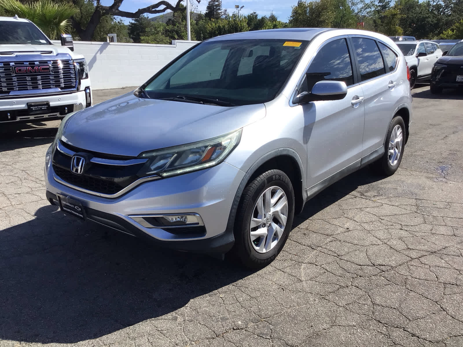 Used 2015 Honda CR-V EX image 2