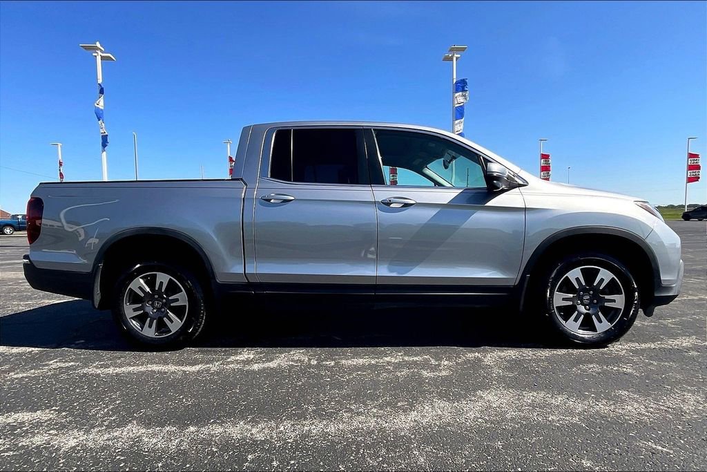 Certified 2019 Honda Ridgeline RTL-T image 4
