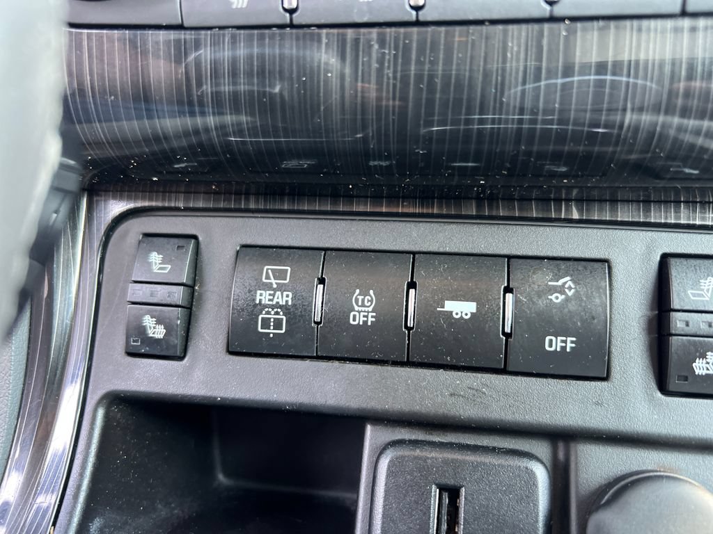 Used 2017 Chevrolet Traverse LT AWD/4WD image 25
