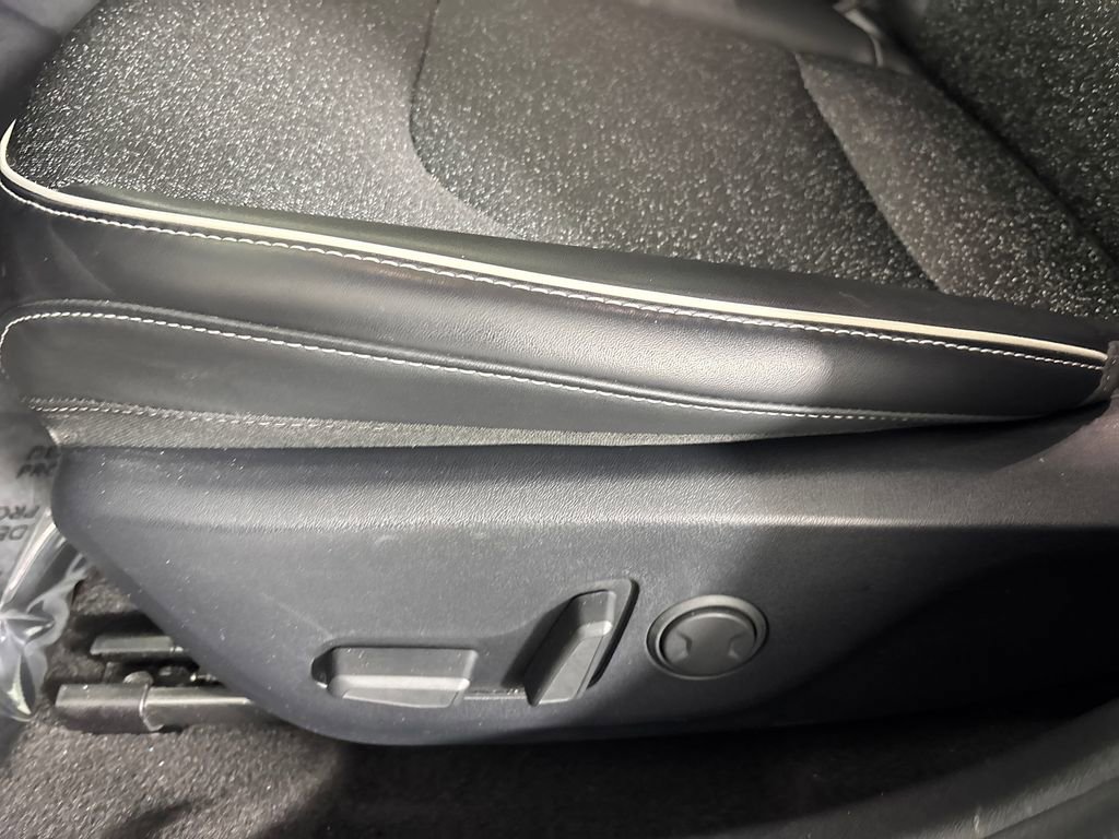 Used 2025 Kia K4 GT-Line image 9