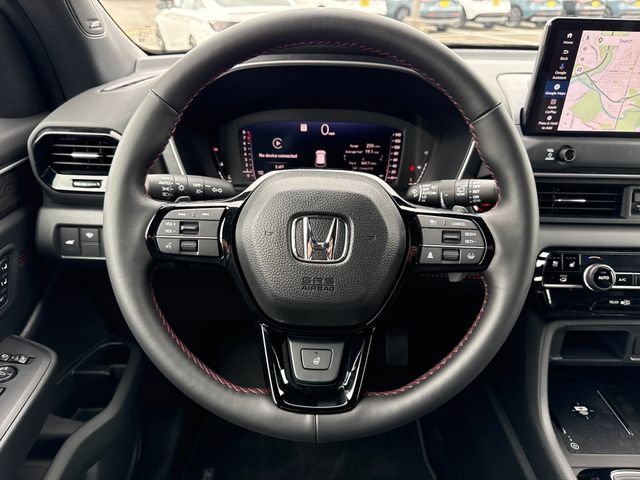 Used 2026 Honda Pilot Black Edition image 17