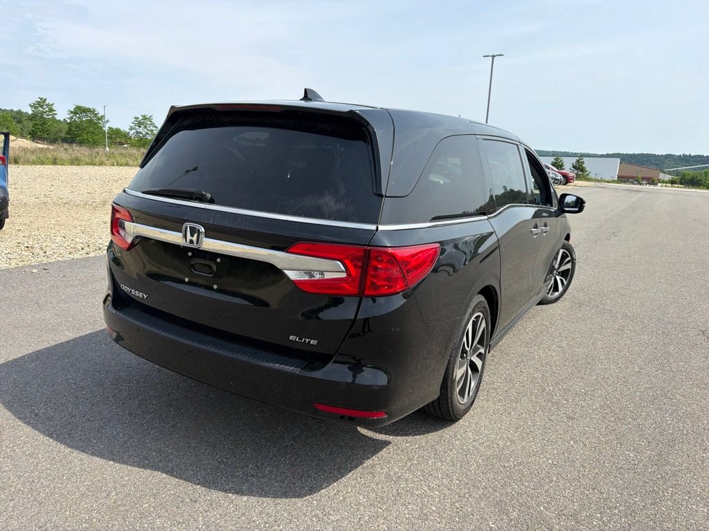 Used 2019 Honda Odyssey Elite image 4