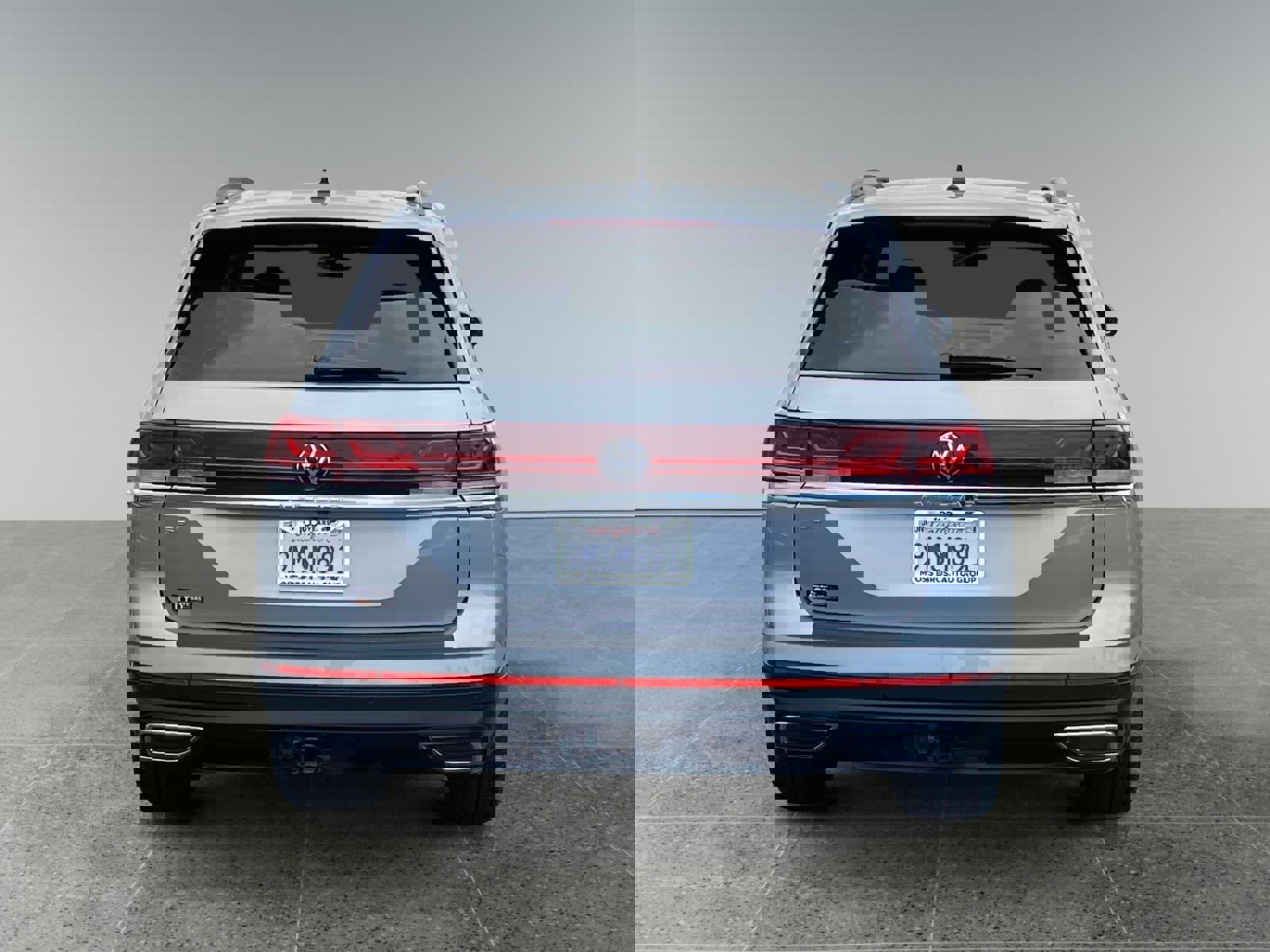 Used 2024 Volkswagen Atlas SE image 4