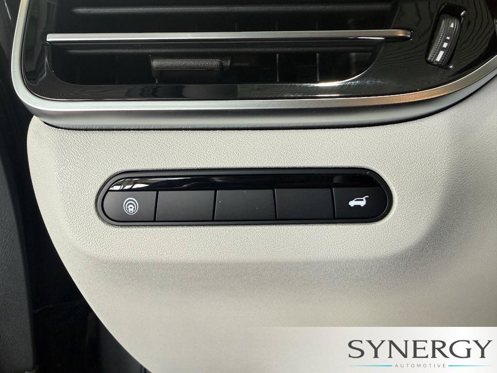New 2027 INFINITI QX60 Pure w/ Cargo Package FWD image 20