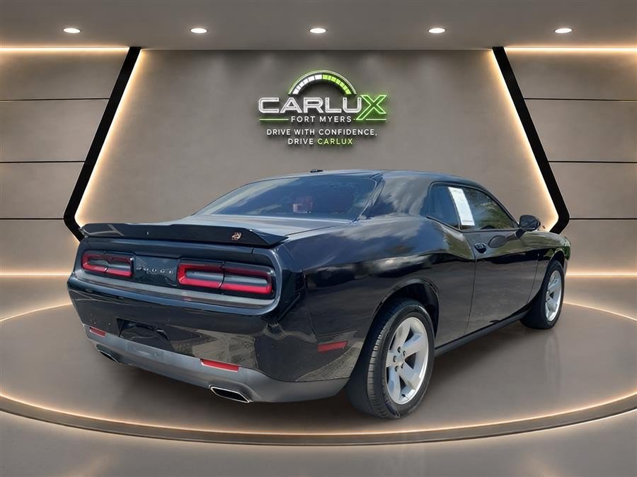 Used 2019 Dodge Challenger SXT AWD/4WD image 6