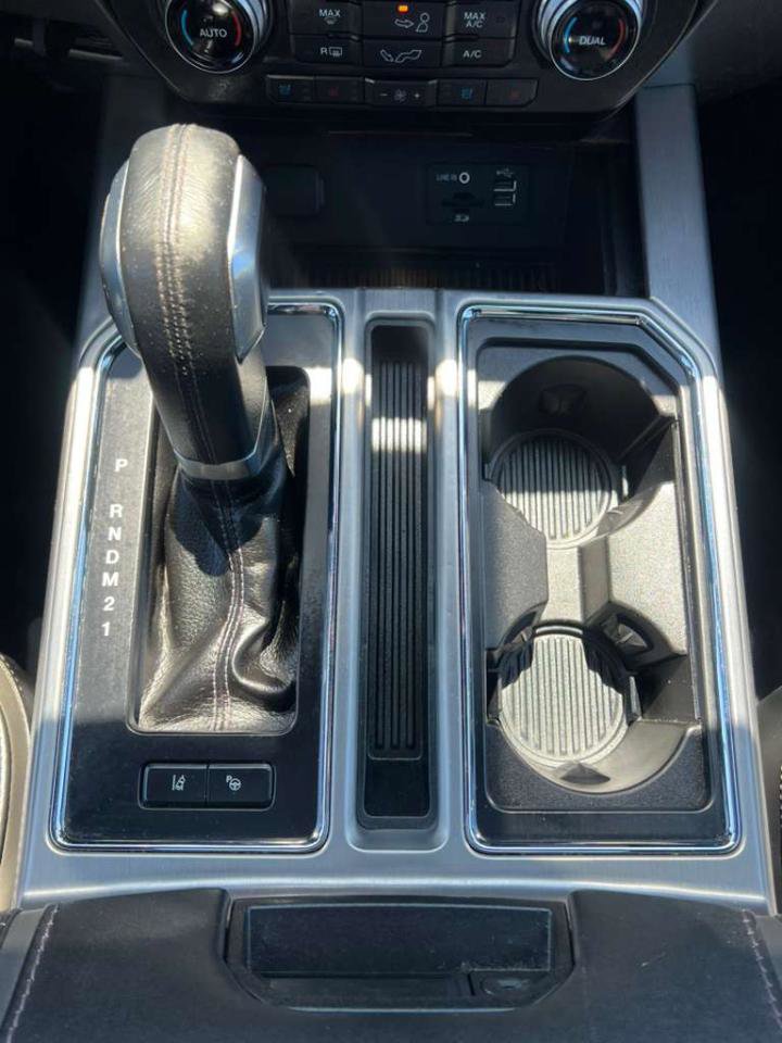 Used 2015 Ford F150 Platinum w/ Equipment Group 701A Luxury AWD/4WD image 14
