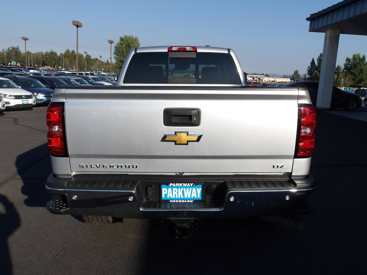 Used 2015 Chevrolet Silverado 2500 LTZ w/ Duramax Plus Package AWD/4WD image 4