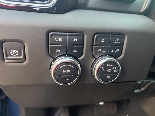 New 2025 GMC Sierra 2500 Denali w/ Denali Reserve Package image 12