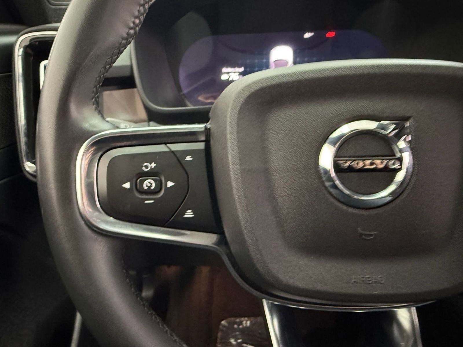 Used 2023 Volvo C40 P8 Recharge Ultimate image 16