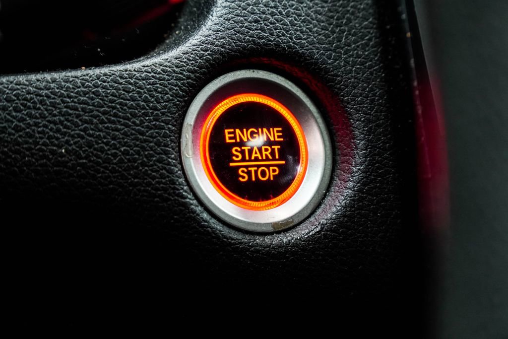 Used 2019 Honda CR-V EX image 32