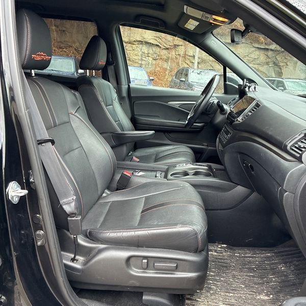 Used 2022 Honda Pilot TrailSport image 26