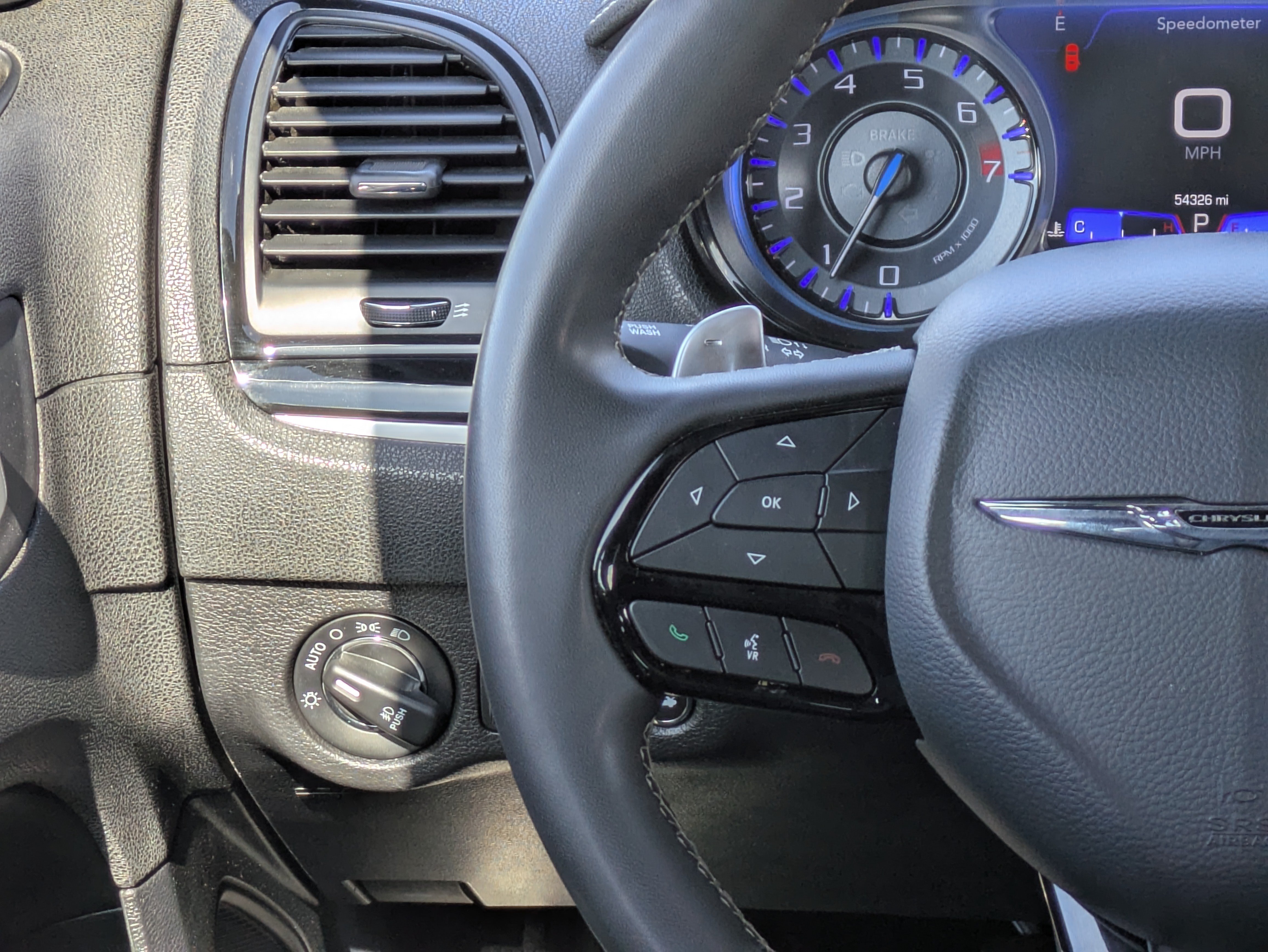 Used 2022 Chrysler 300 S RWD image 22
